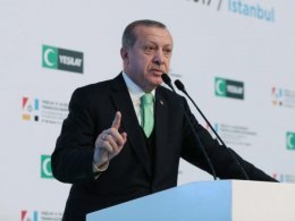 'Bizim için kıstas teknolojinin fıtrata aykırı olmamasıdır'