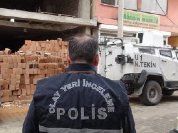 Suriyeli adam asılı halde bulundu