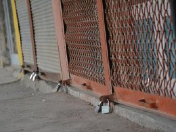 "İki yılda 175 bin esnaf kepenk kapattı"