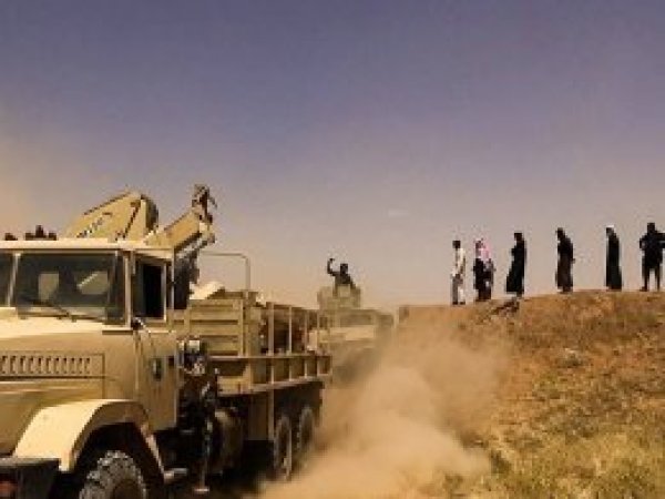 'Yüzlerce DAEŞ'li Türkiye üzerinden Avrupa'ya geçiyor'