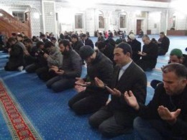Sabah Namazında Kudüs’ün özgürlüğü için dua