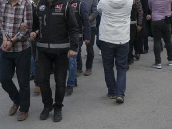 İstanbul'da DEAŞ operasyonu: 23 gözaltı