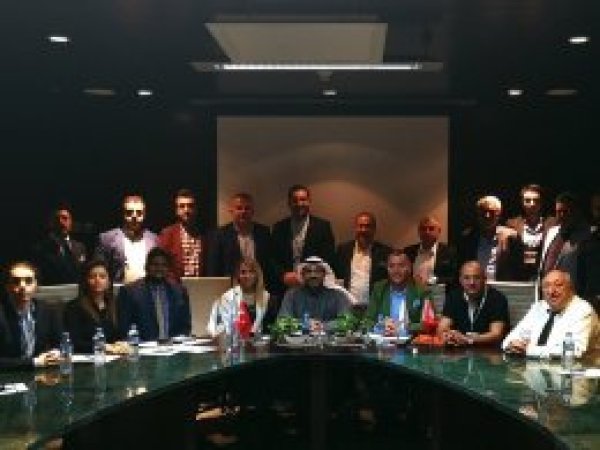 'Katar'da 110 milyar dolarlık pazar açıldı'
