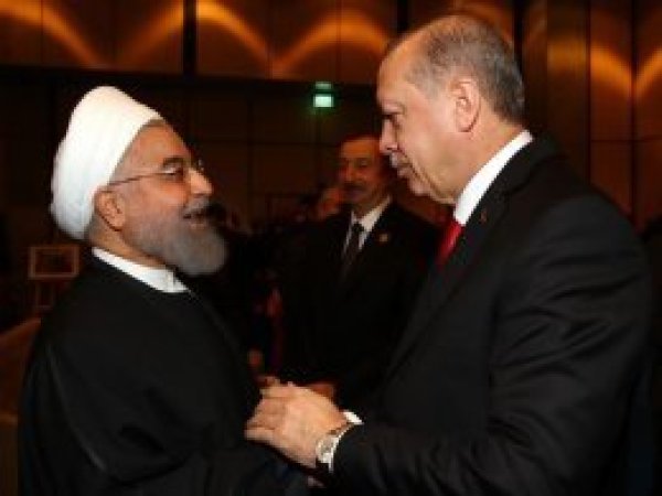 Cumhurbaşkanı Erdoğan Ruhani ile bir araya geldi