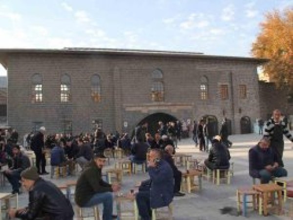 Diyarbakırlılar: Türkiye israili devlet olarak tanımamalıdır