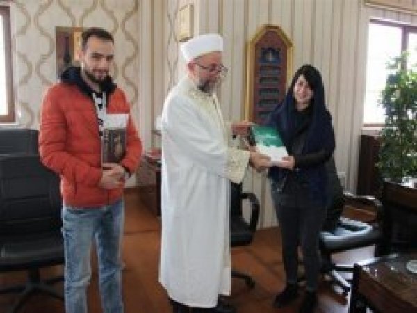 Erzurum'da iki yabancı Müslüman oldu