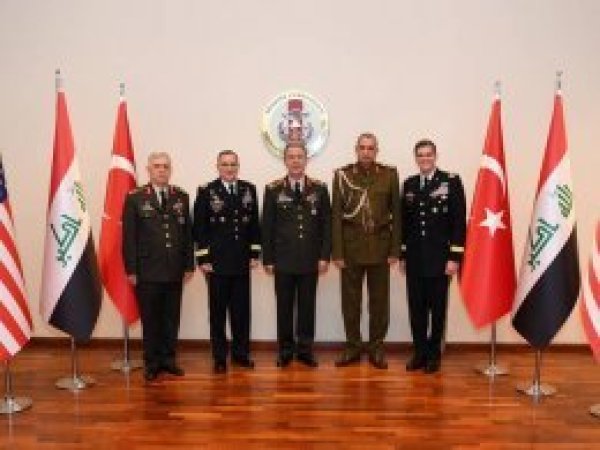 Orgeneral Akar, Irak ve ABD'li komutanlarla görüştü