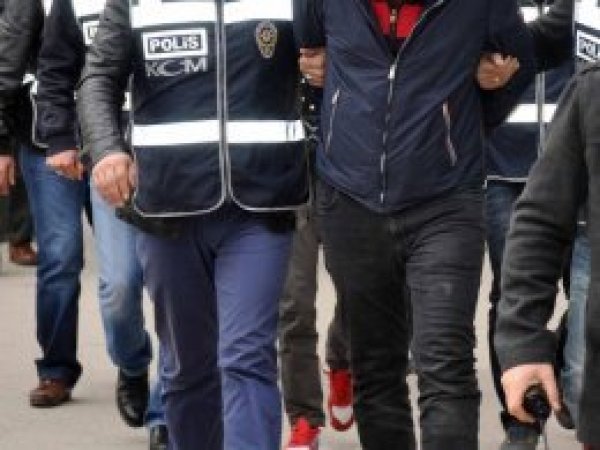 Patlayıcı yüklü minibüse ilişkin 10 gözaltı