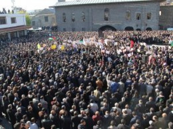 İçteki İslam düşmanları 'Kudüs Sevdalıları'nı hedef alıyor