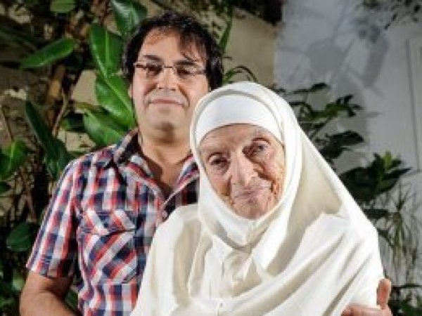 92 yaşında Müslüman oldu