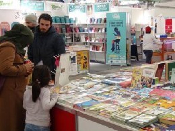 Almanya'da Türkçe Kitap ve Kültür Fuarı
