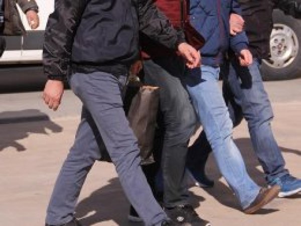 FETÖ'nün akademik yapılanmasına operasyon