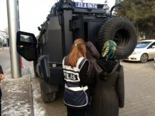 10 ilde IŞİD operasyonu: 344 gözaltı