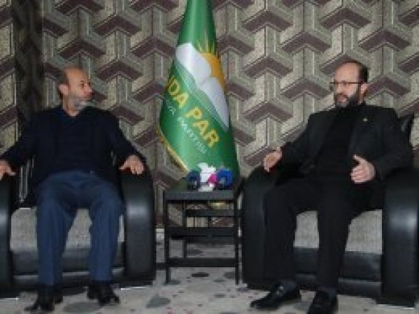 'Halkımızın menfaatlerine yönelik adımlar attık'