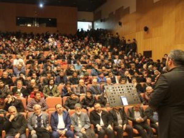 'Şehadet fedakârlığın en üst mertebesidir'