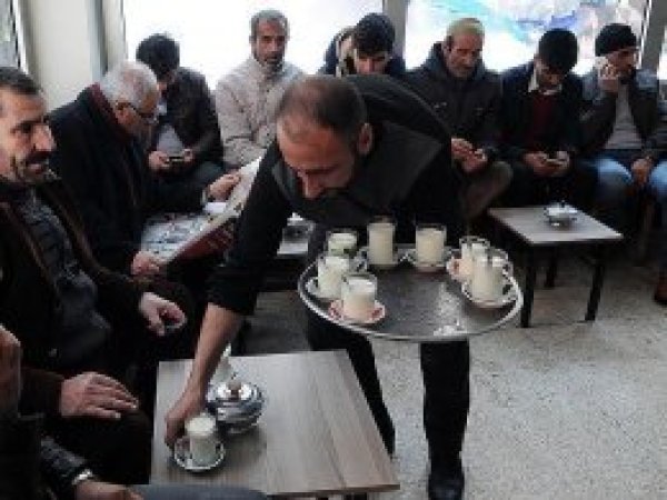 Çay yerine sütü tercih ediyorlar