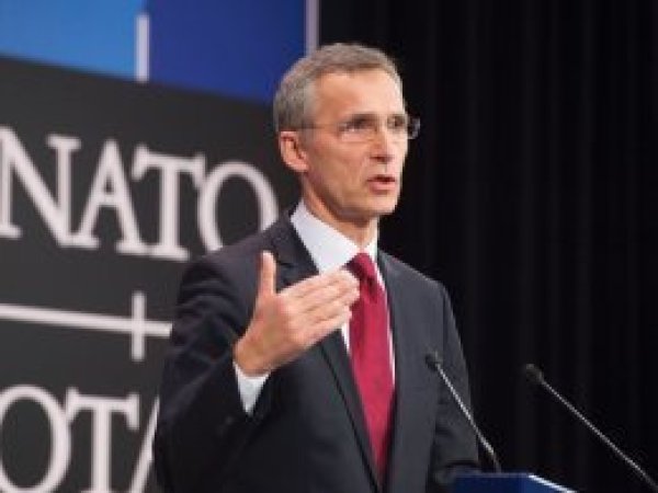 NATO üyeleri savunma harcamalarını artırdı