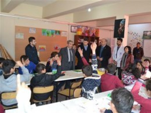 'Öğrencinin vicdanına seslenin'