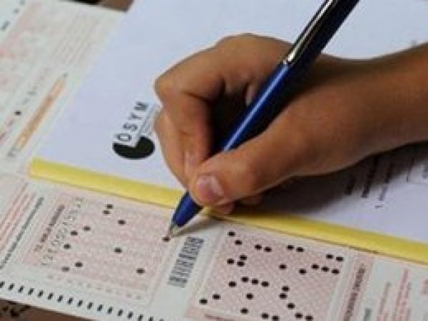 YGS'de yaklaşık 2,5 milyon kişi ter döküyor