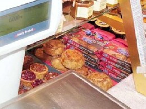 İngiltere'de gıda fiyatları son 3,5 yılın zirvesinde