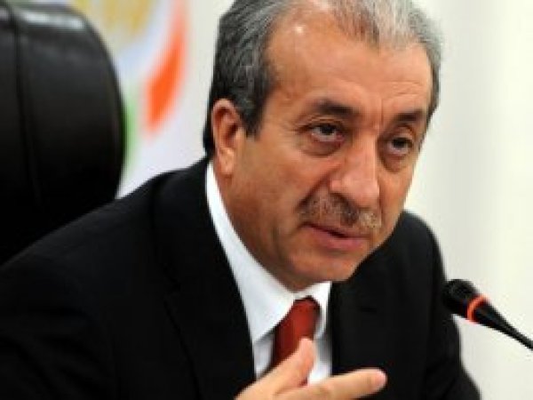 Almanya Mehdi Eker'in programını iptal etti