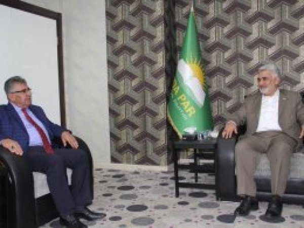 KDP Birlik İnisiyatifinden HÜDA PAR’a ziyaret
