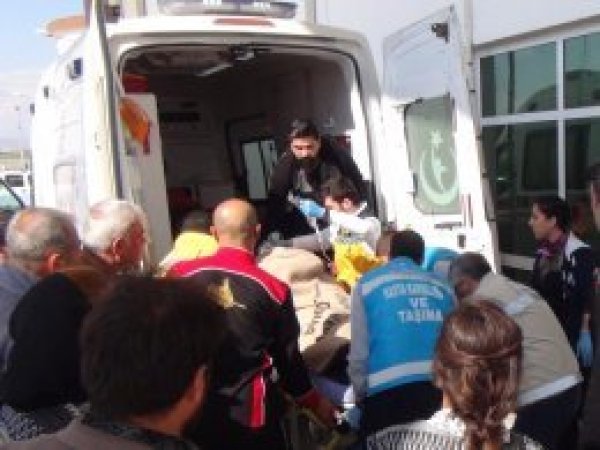 Nusaybin’de trafik kazası: Bir ölü 5 yaralı