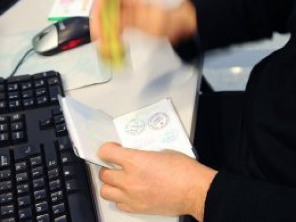 İhracatçılara yeşil pasaport kararı