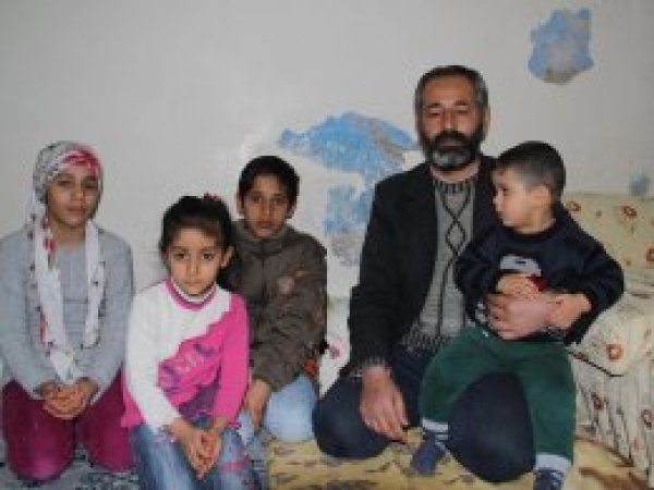 'Evime ekmek bile alamıyorum'