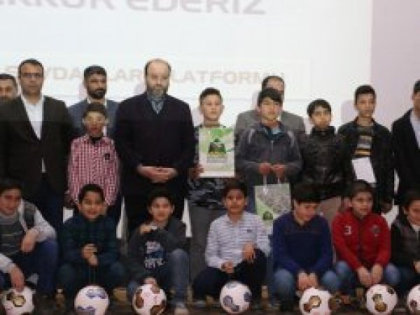 Siyer Sınavı'nda dereceye girenler ödülünü aldı