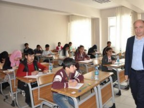 Batman'da 'Fen Olimpiyatı' gerçekleştirildi