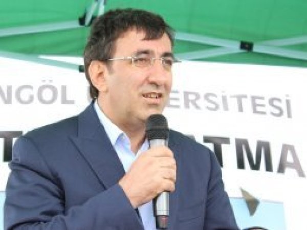 'Üniversiteler bir kalkınma kurumudur'