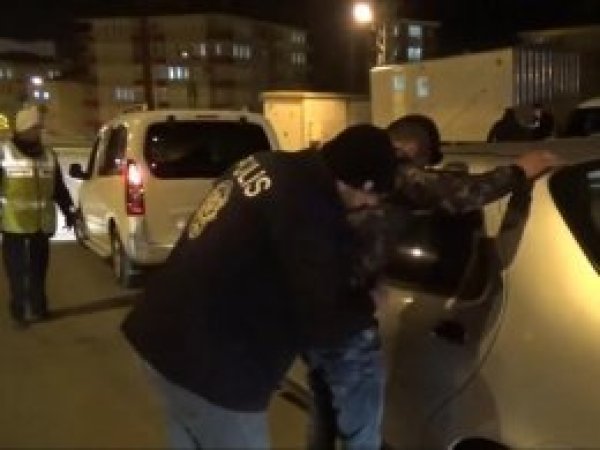 81 ildeki asayiş uygulamalarında 496 kişi gözaltına alındı