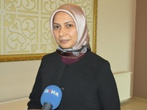 'Evlilik programlarına tepkilere duyarsız kalınmamalı'
