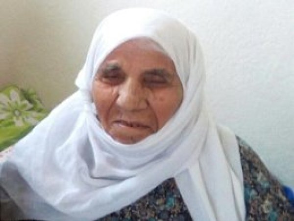 Bir anne daha evlat hasretiyle hayata gözlerini yumdu