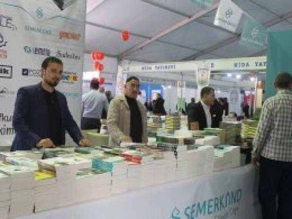 Devlet kitap sektörüne destek vermeli