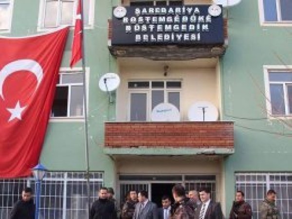 Rüstemgedik Belde Belediyesi'ne kayyum atandı