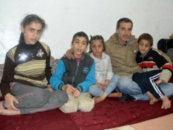 Suriyeli aile engelli çocukları için yardım bekliyor
