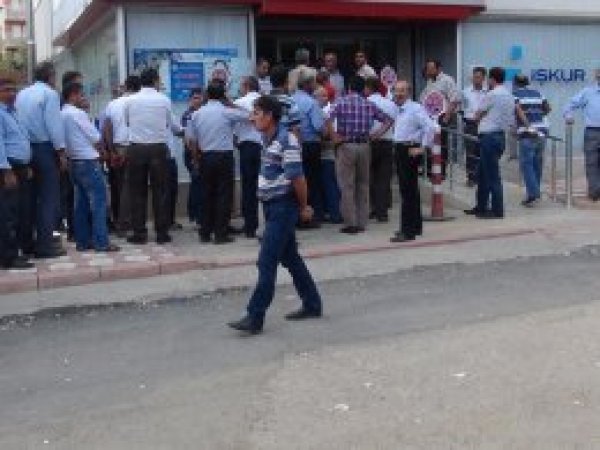 Türkiye'de işsiz sayısı 4 milyona ulaştı