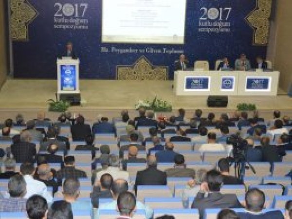 'Ehlisünnet kavramı silah gibi kullanılmaktadır'