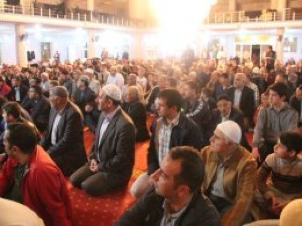 Diyarbakır'da Miraç gecesi ihya edildi