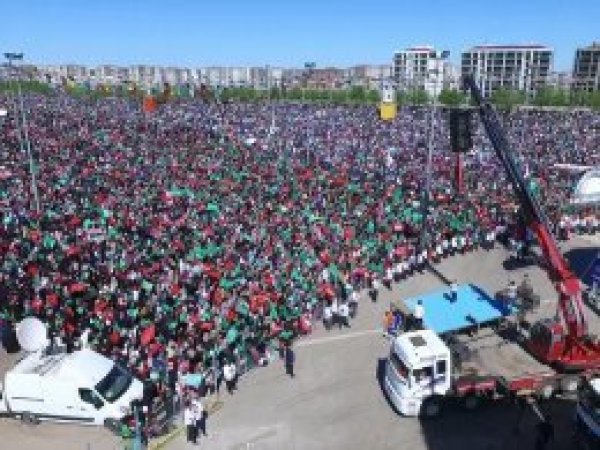 Diyarbakır Mevlid etkinliği canlı yayınlanacak