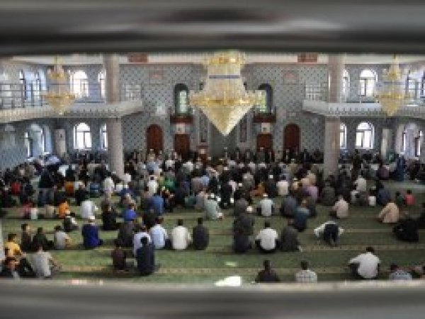 'Kutlu Doğum irfan ziyafetine dönüşmektedir'