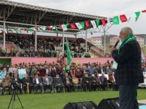 Bingöl'de Mevlid etkinliğine yoğun katılım