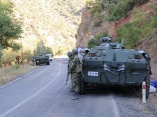Hatay'da jandarma polisle çatıştı: 1 ölü