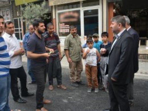 'Hizmet için halkın eylem yapması beklenmemeli'