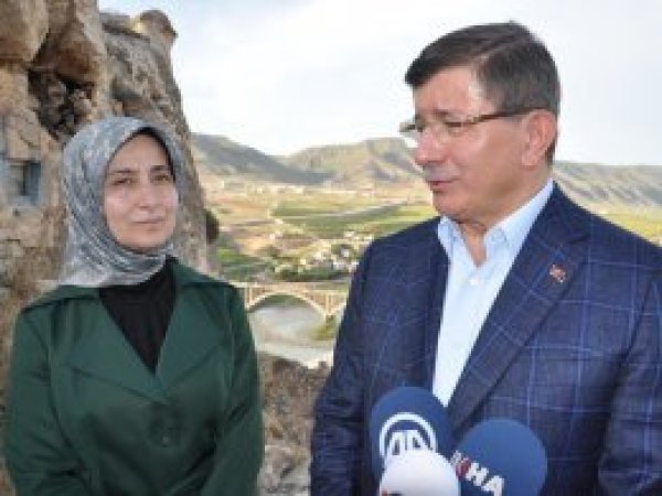 Davutoğlu tarihi Hasankeyf ilçesini gezdi