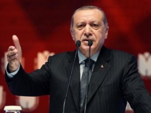 Erdoğan: Kimi aldatıyorsunuz?