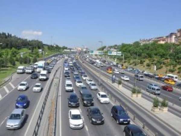 Otoyollarda "Ortalama Hız Tespit Sistemi" devreye giriyor