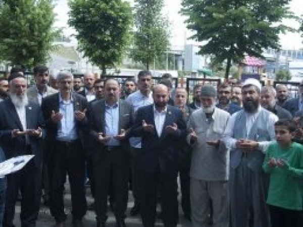 Umut Kervanı Vakfı yeni hizmet binası dualarla açıldı